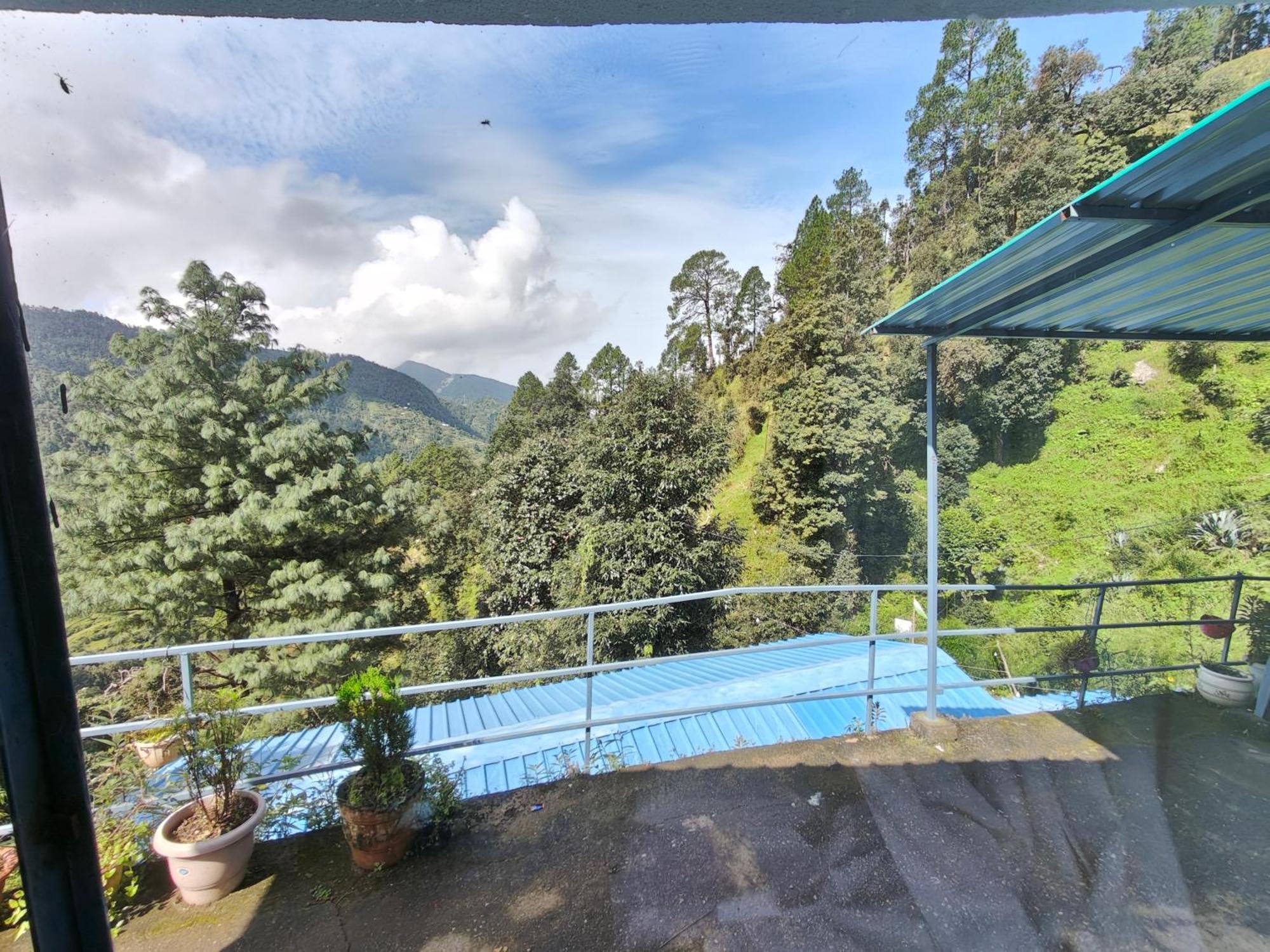 Himwanderer Camps & Cottages Pangot Найнитал Экстерьер фото