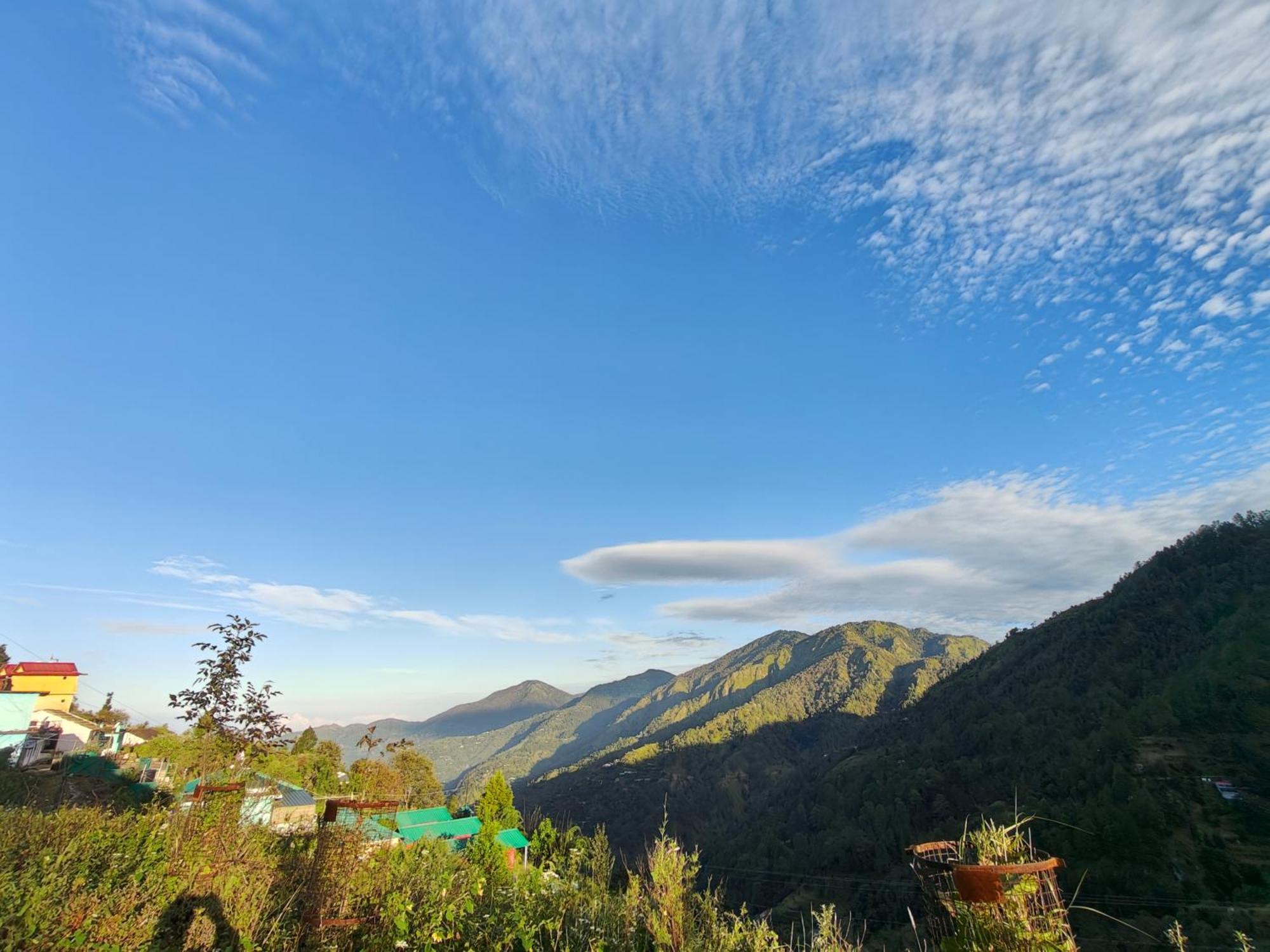 Himwanderer Camps & Cottages Pangot Найнитал Экстерьер фото